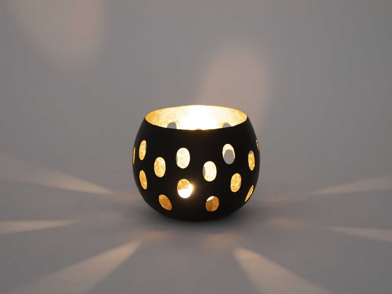 Kerzenhalter Set 2-teilig Teelichthalter Florina Kugelform schwarz matt innen vergoldet