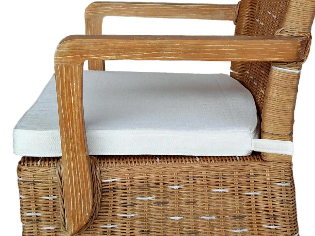 Esszimmer Stuhl mit Armlehnen Rattanstuhl capuccino Perth Korbstuhl Rattan Sessel nachhaltig Esszimmer Stuhl mit Armlehnen Rattanstuhl capuccino Perth Korbstuhl Rattan Sessel nachhaltig