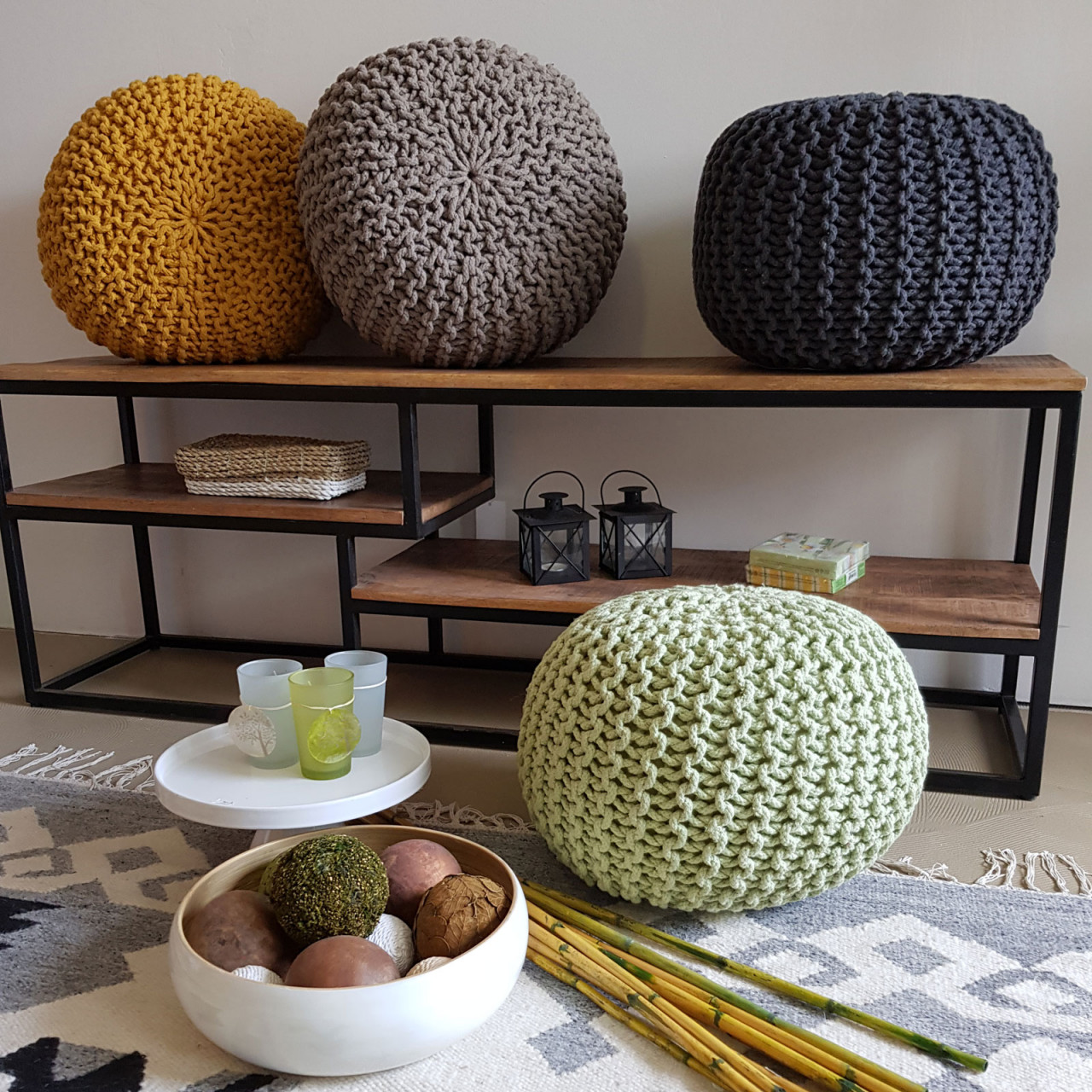 Strickhocker Pouf Ø 45 H 30 cm cm Sitzpouf Strick Bodenkissen Strickhocker Pouf Ø 45 H 30 cm cm Sitzpouf Strick Bodenkissen