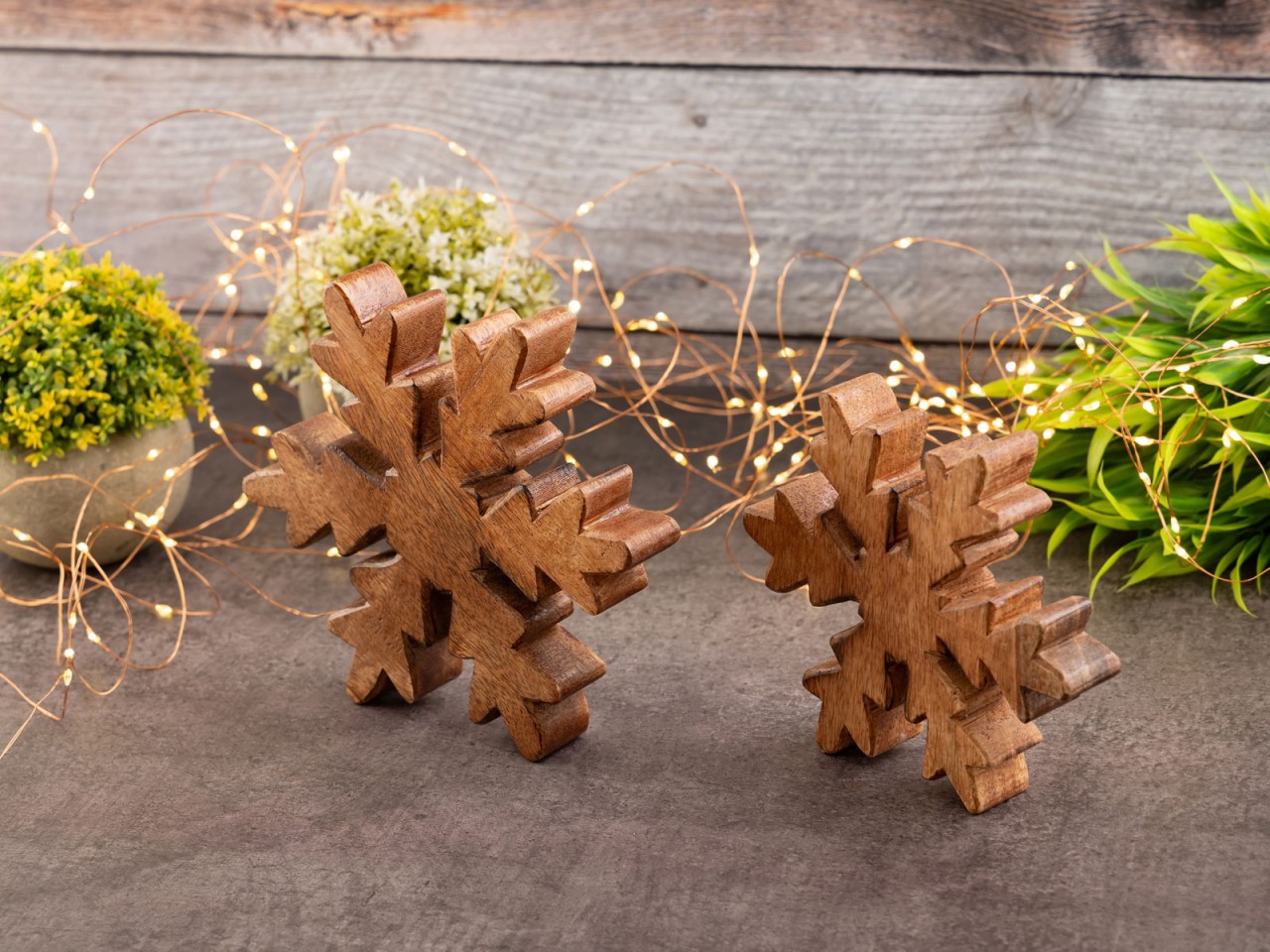 Holzfiguren Schneeflocke 2er Set Dekofigur 18x18cm Weihnachtsdekoration Holzfiguren Schneeflocke 2er Set Dekofigur 18x18cm Weihnachtsdekoration